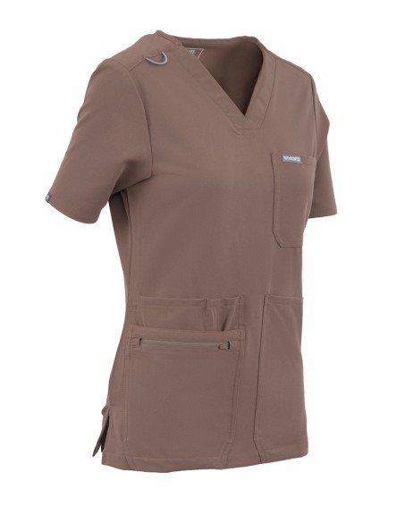 kopia MYNTS V-Neck Pocket Genius – Scrub Top Women WMT001 Sahara Mokka - MYNTS