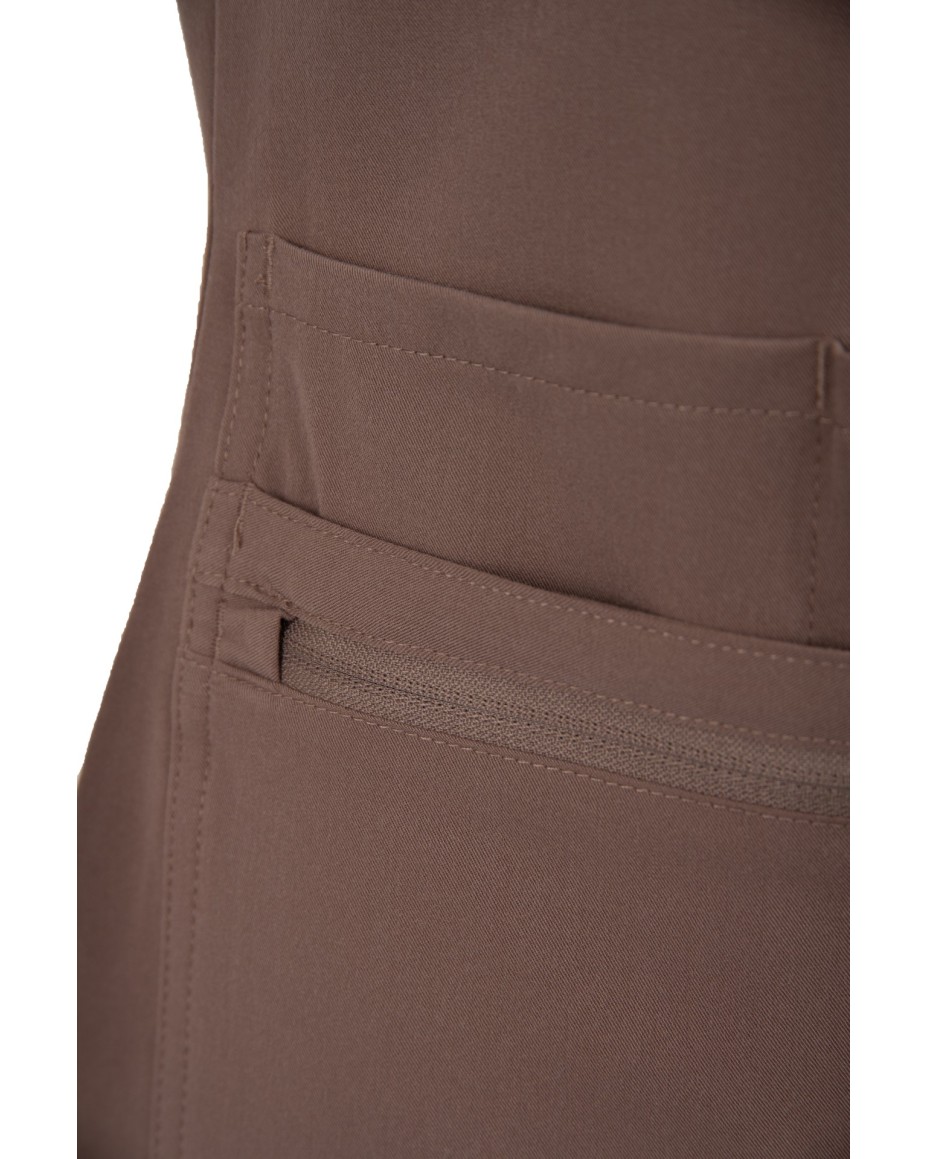 kopia MYNTS V-Neck Pocket Genius – Scrub Top Women WMT001 Sahara Mokka - MYNTS